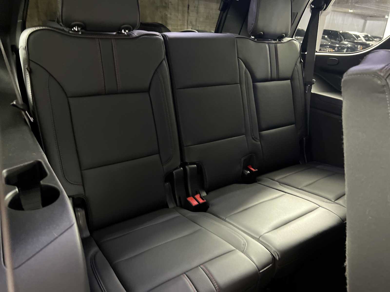 Used 2022 Chevrolet Tahoe RST RWD image 21