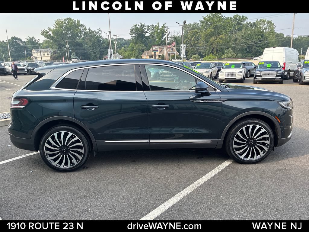 Certified 2023 Lincoln Nautilus Black Label AWD/4WD image 8