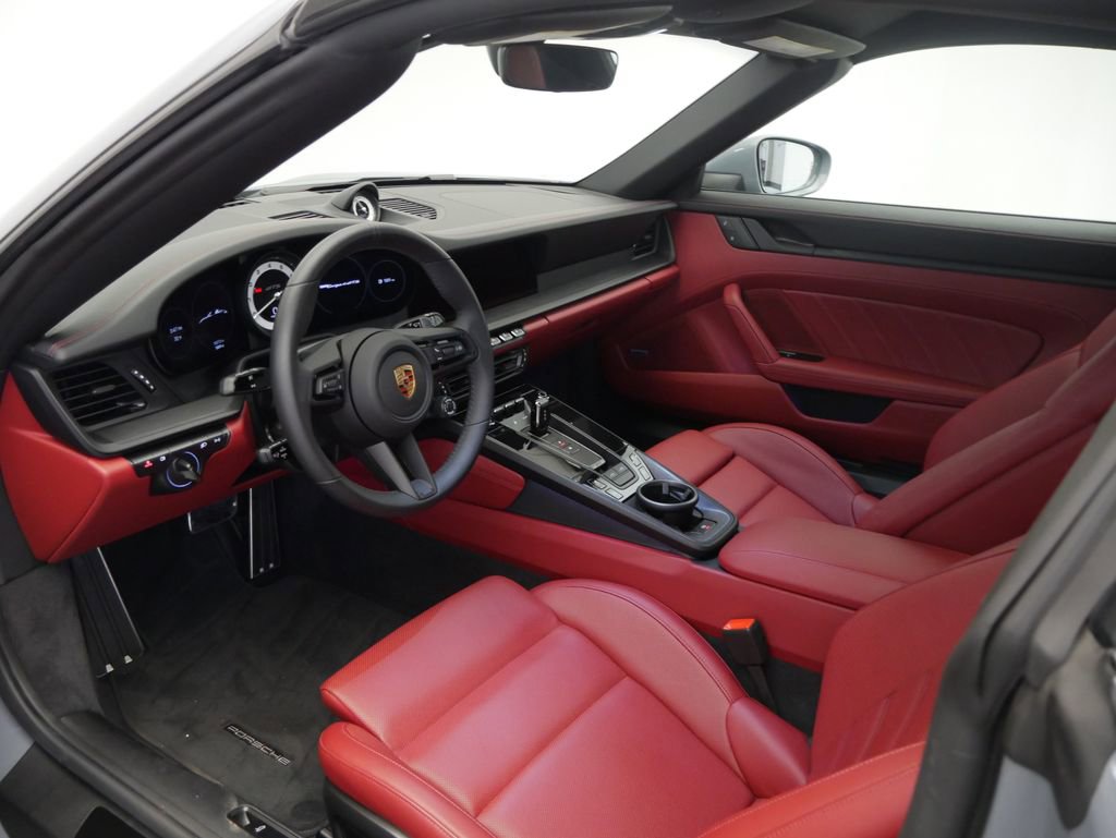 Certified 2024 Porsche 911 Targa 4 GTS AWD/4WD image 4