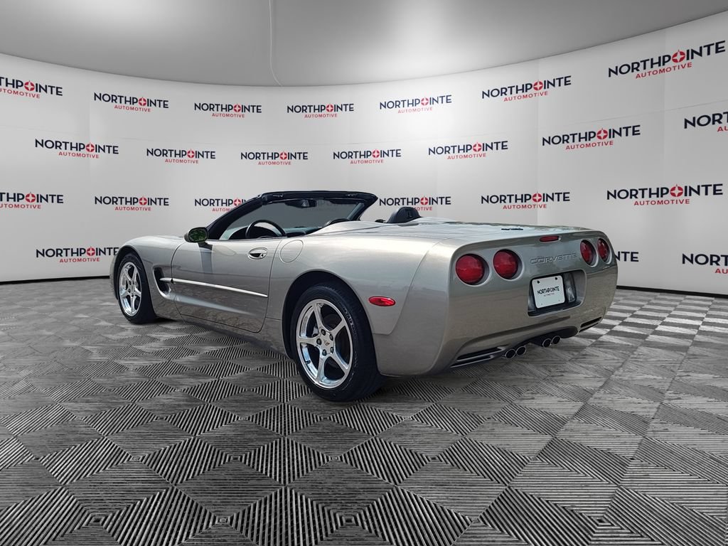 Used 2001 Chevrolet Corvette Convertible w/ Preferred Equipment Group2 RWD image 4