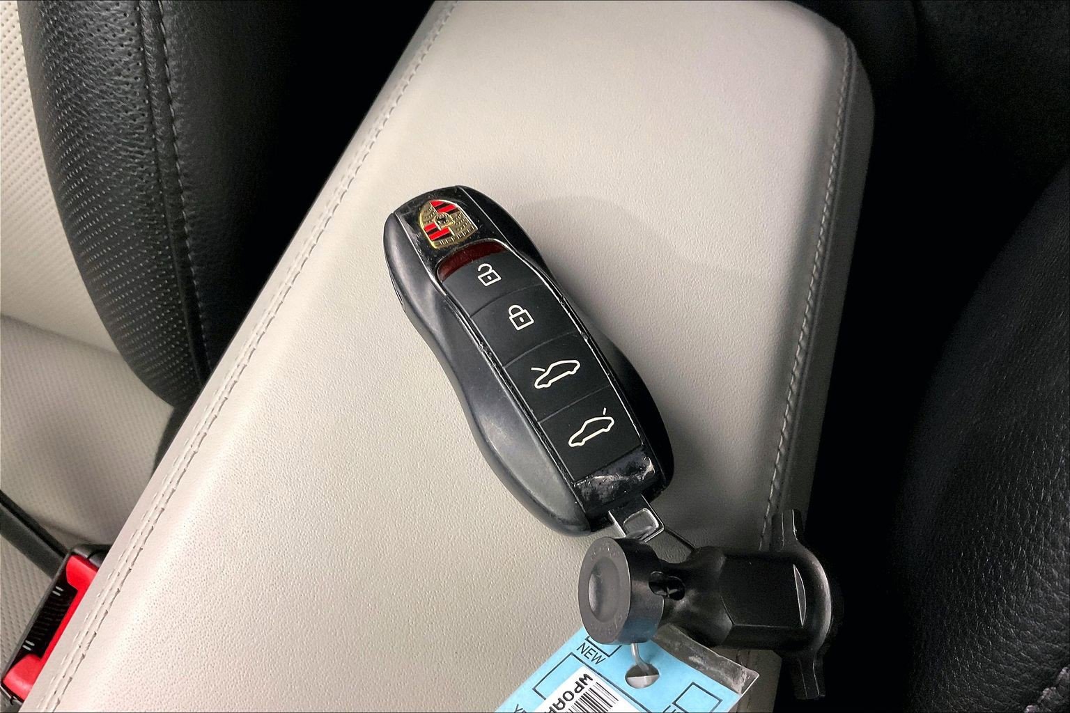 Used 2023 Porsche 718 Cayman RWD image 25