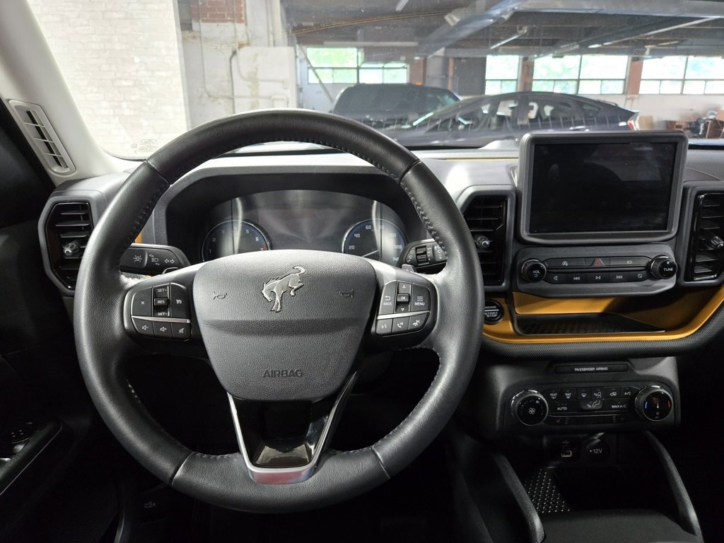Used 2023 Ford Bronco Sport Badlands image 17