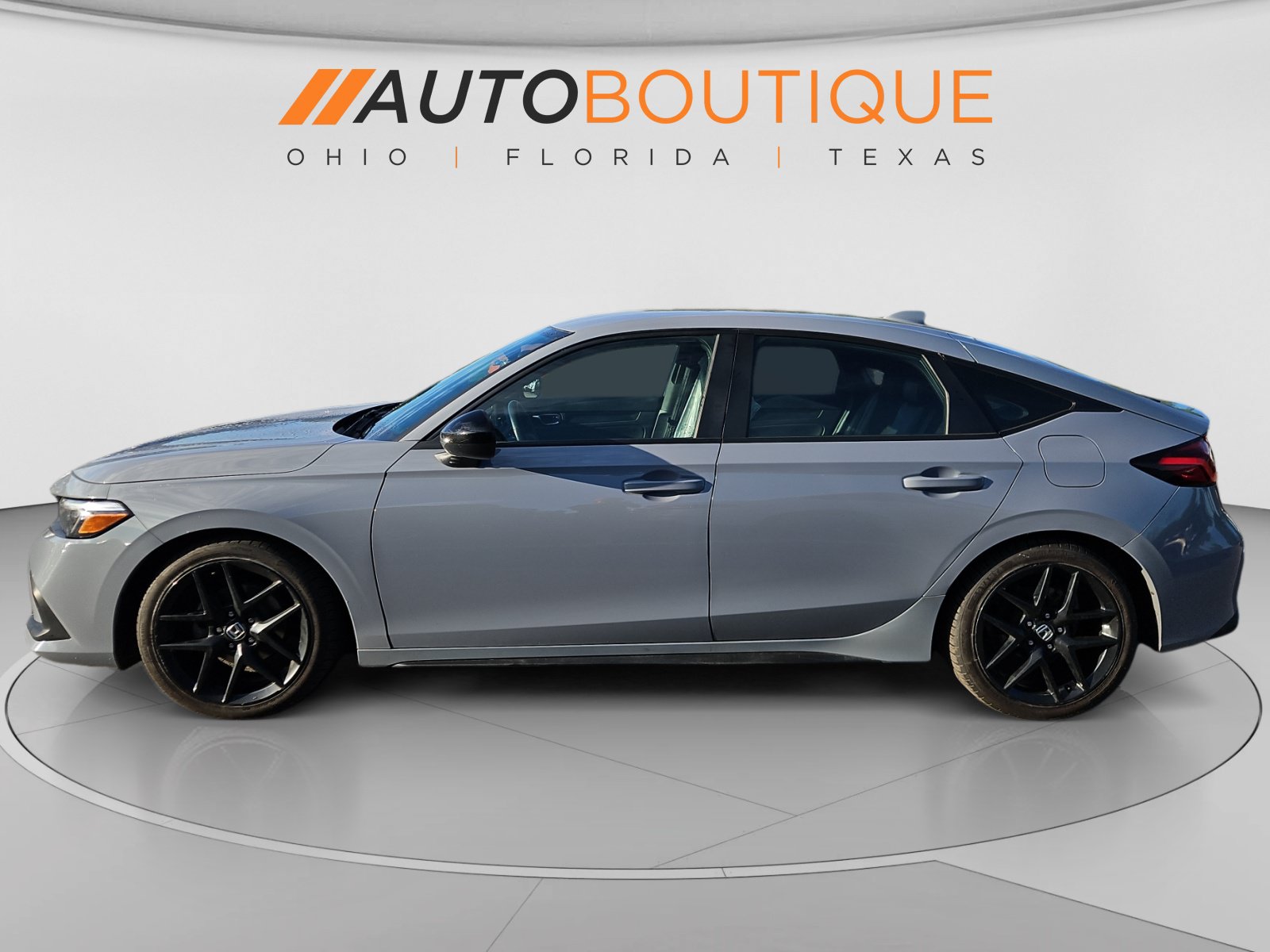 Used 2022 Honda Civic Sport image 2