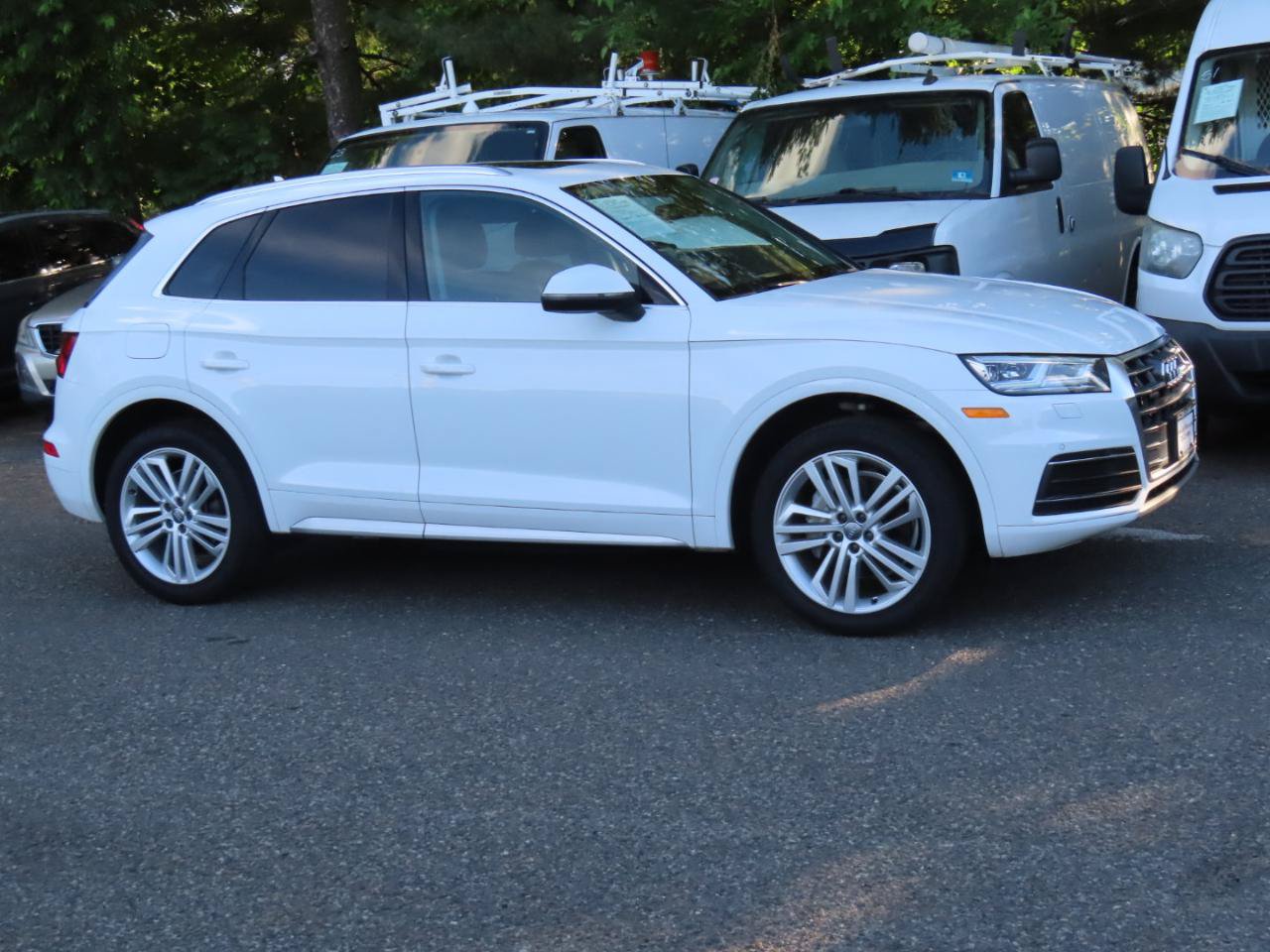 Used 2020 Audi Q5 2.0T Premium Plus w/ Premium Plus Package AWD/4WD image 24