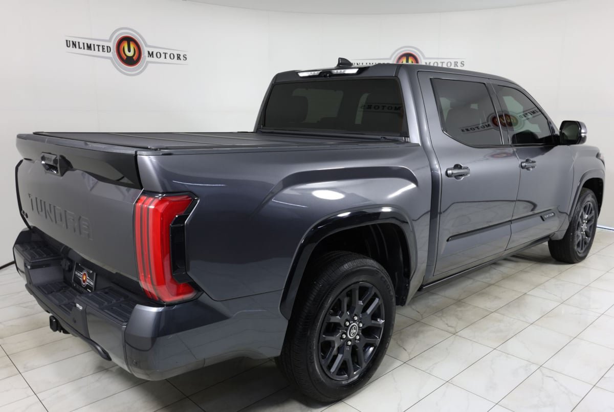 Used 2023 Toyota Tundra Platinum AWD/4WD image 3