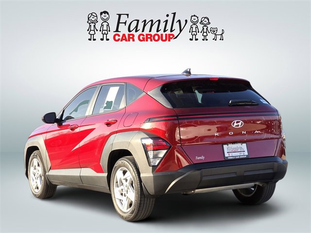 Used 2024 Hyundai Kona SE image 3