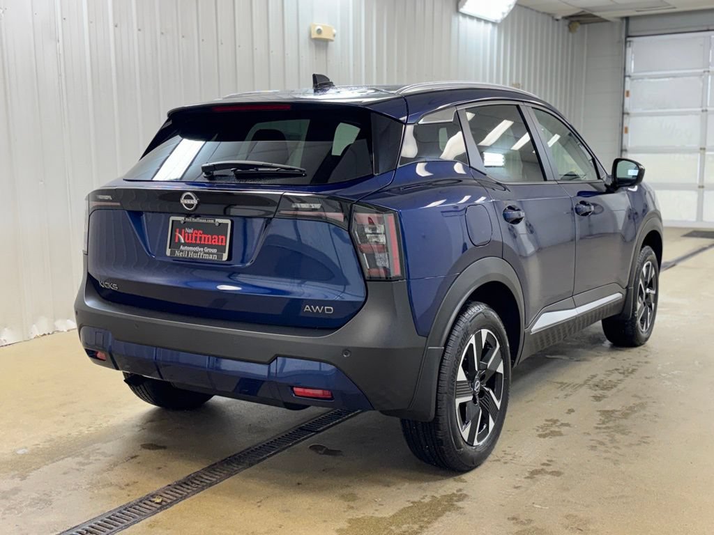 Used 2026 Nissan Kicks SV w/ Cold Weather Package AWD/4WD image 5