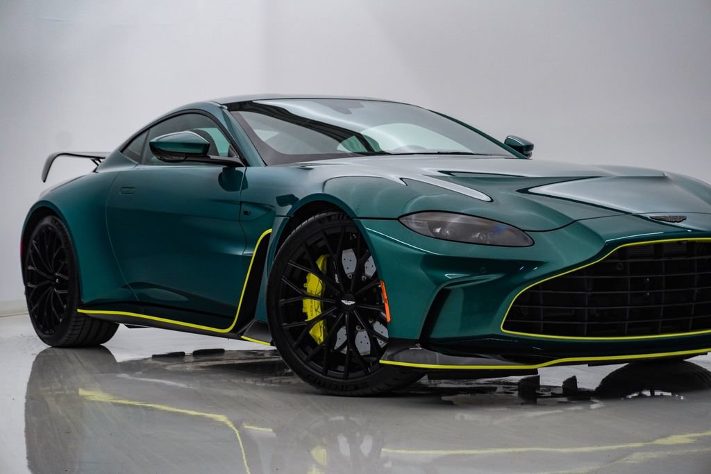 Used 2023 Aston Martin V12 Vantage RWD image 2