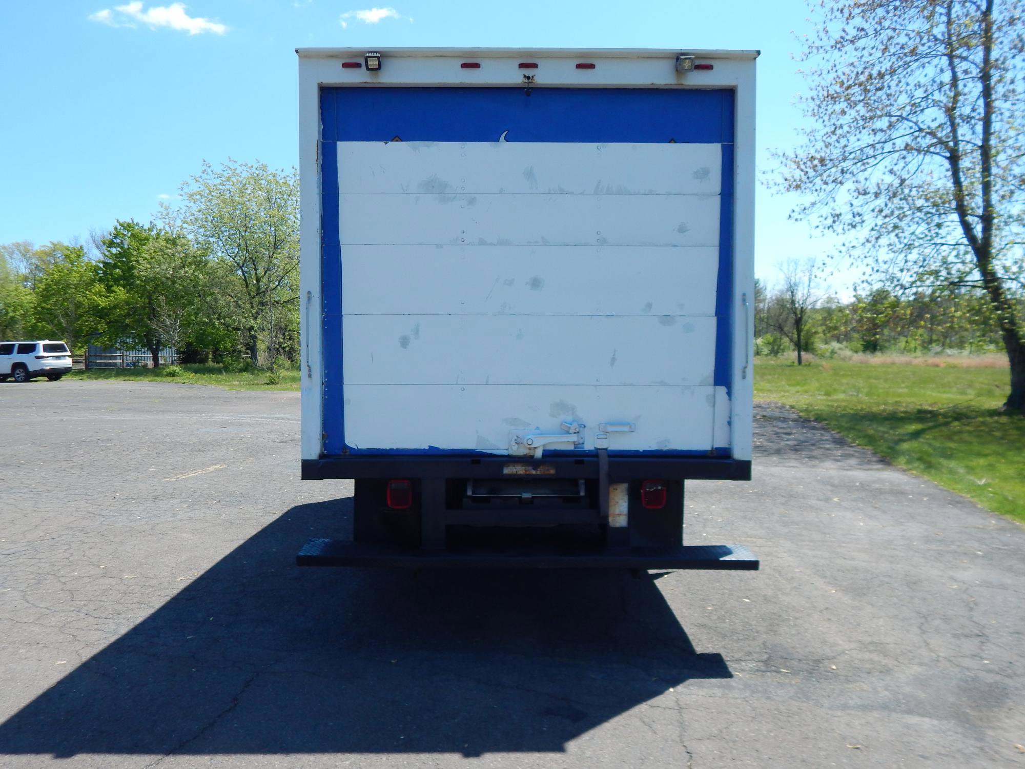 Used 2014 Ford E-350 and Econoline 350 Super Duty w/ Power Windows & Locks Group RWD image 8