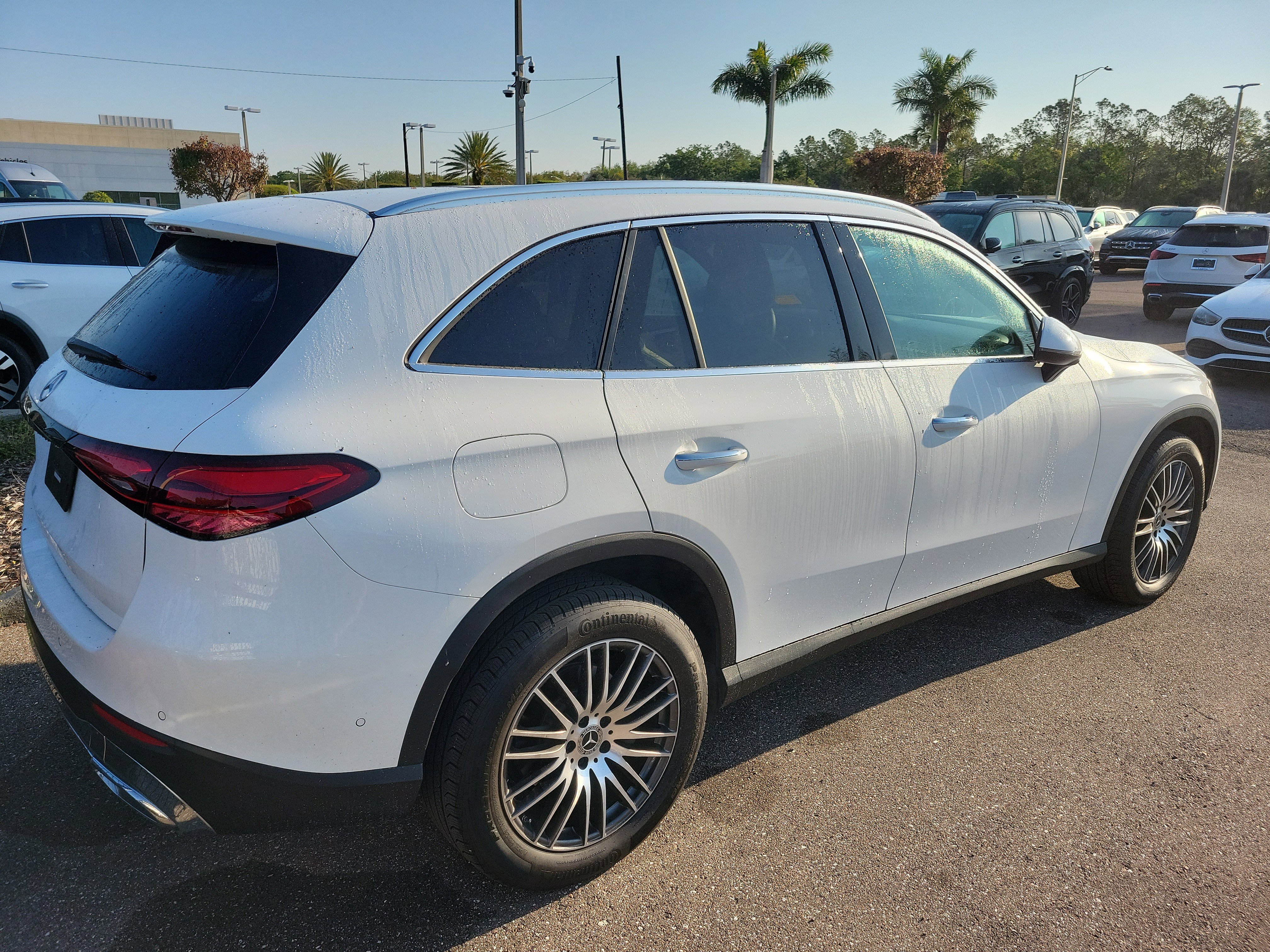Certified 2025 Mercedes-Benz GLC 300 image 3