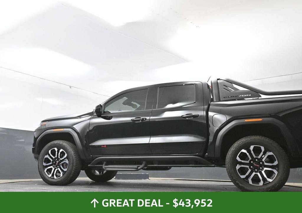 Used 2025 GMC Canyon AT4 w/ Nightfall Edition AWD/4WD image 56