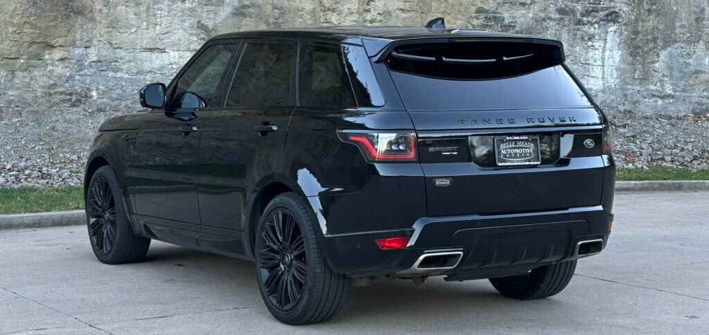 Used 2021 Land Rover Range Rover Sport HSE Dynamic image 3