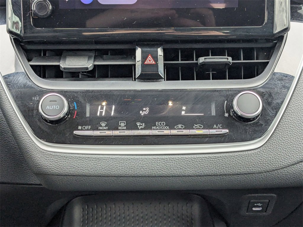 Used 2024 Toyota Corolla LE image 24