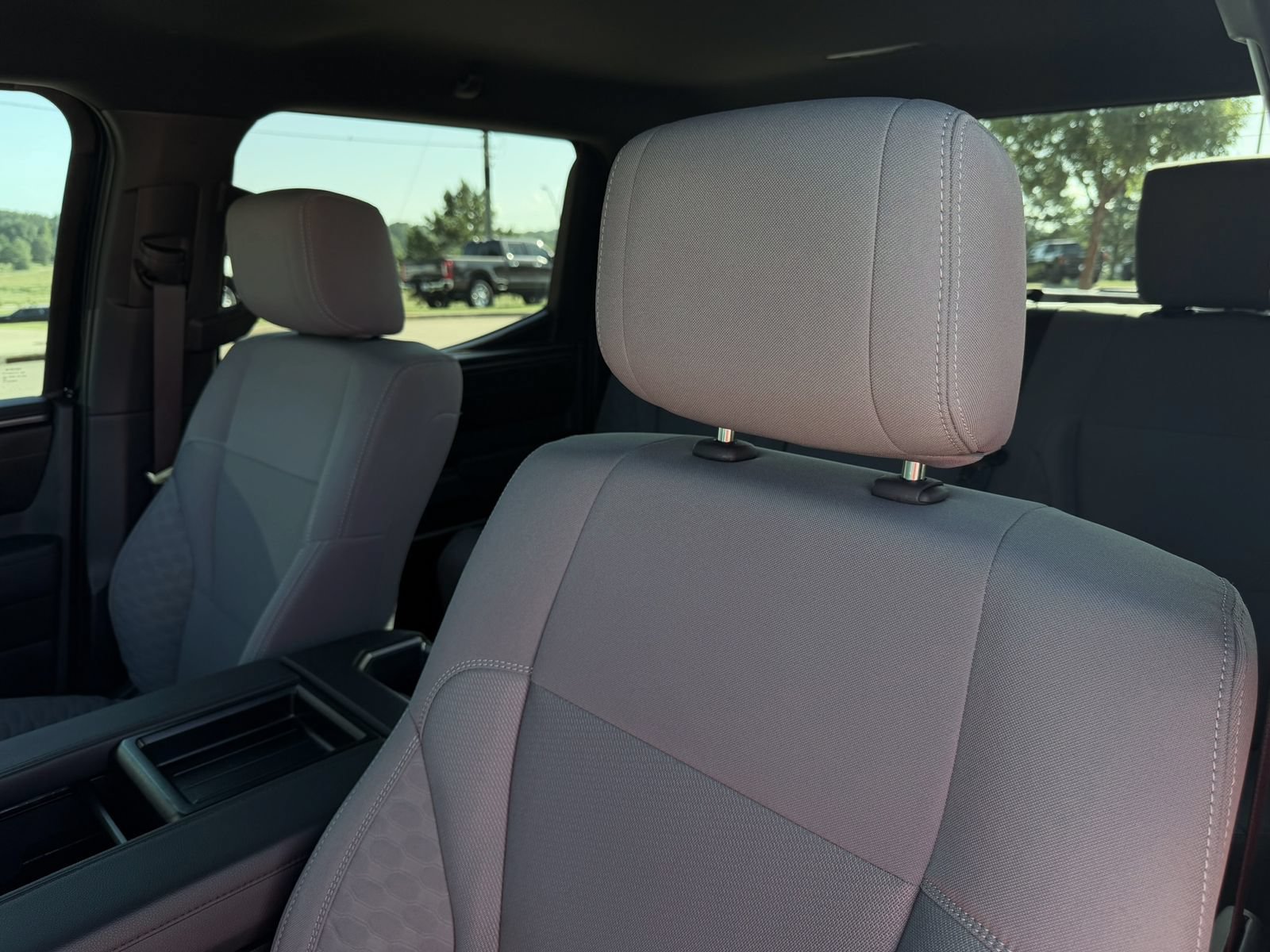 Used 2025 Toyota Tundra SR5 AWD/4WD image 14