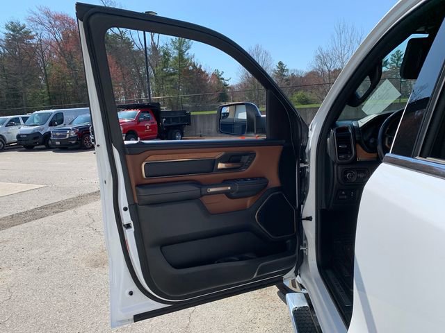 Used 2023 RAM 1500 Limited w/ Body Color Bumper Group image 17