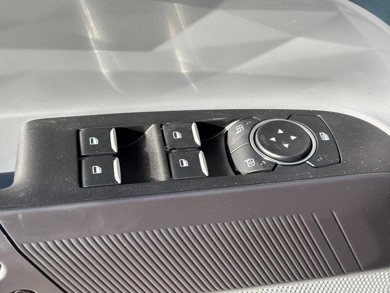 New 2026 Ford Maverick Lobo image 18