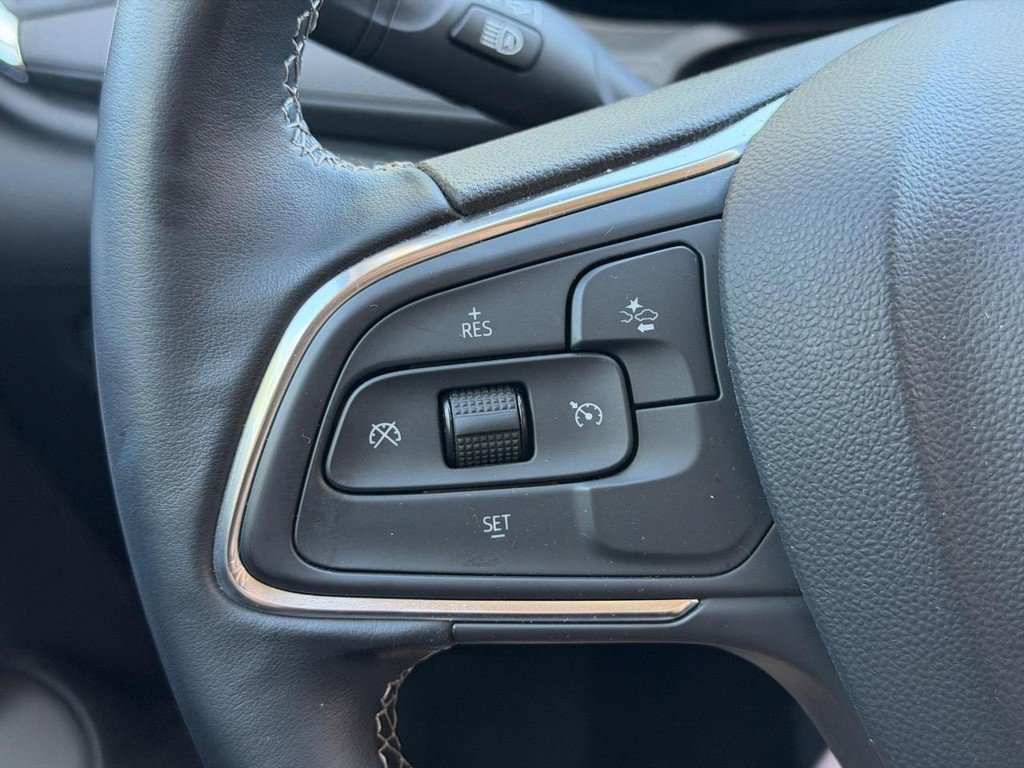 Used 2024 Buick Encore GX Preferred image 17
