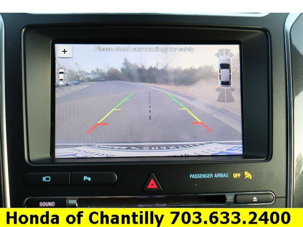 Used 2018 Ford Explorer Limited image 16
