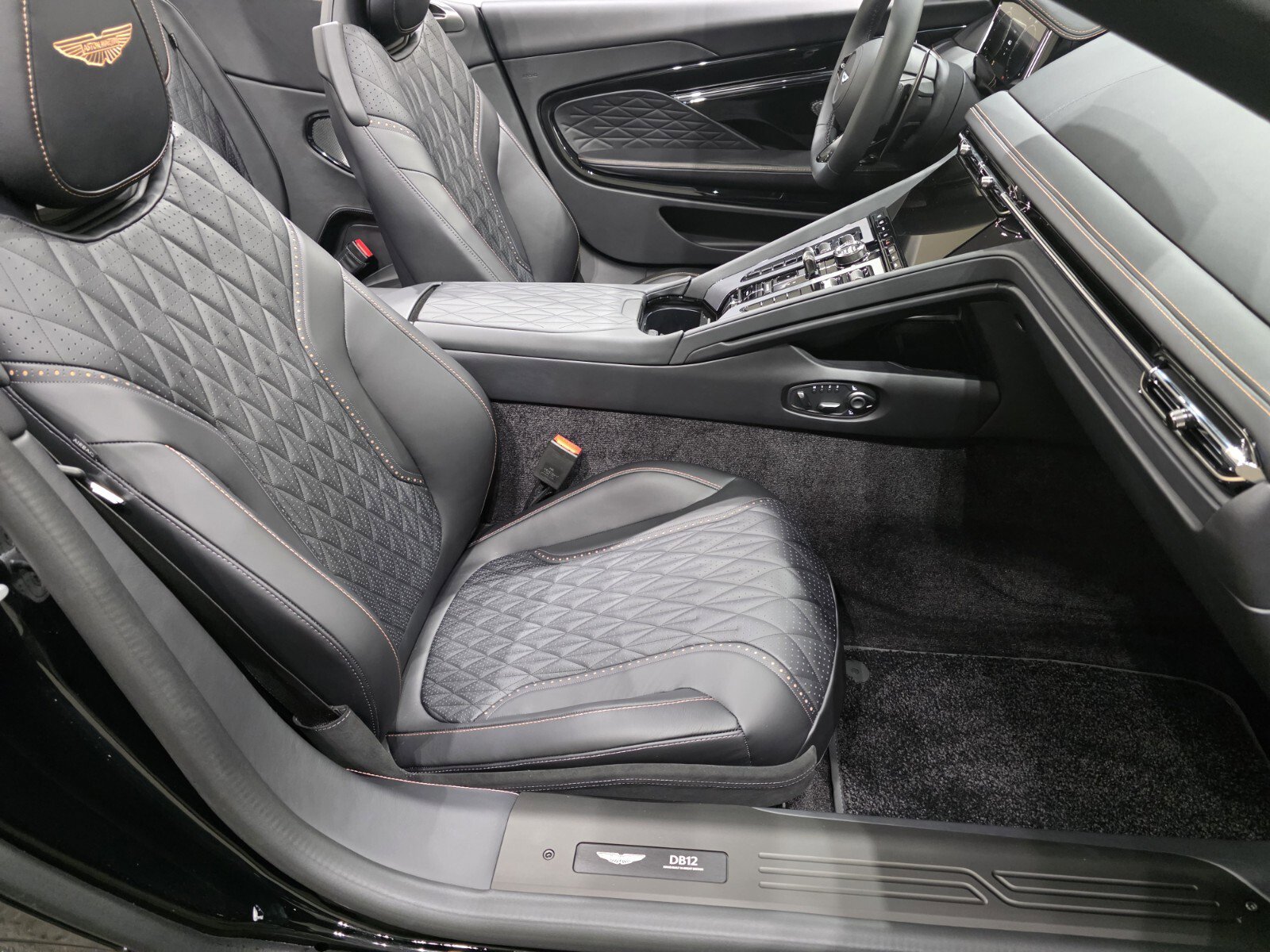 New 2026 Aston Martin DB12 Convertible image 22