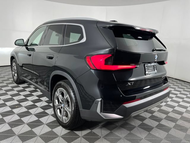 Used 2023 BMW X1 xDrive28i w/ Convenience Package AWD/4WD image 8