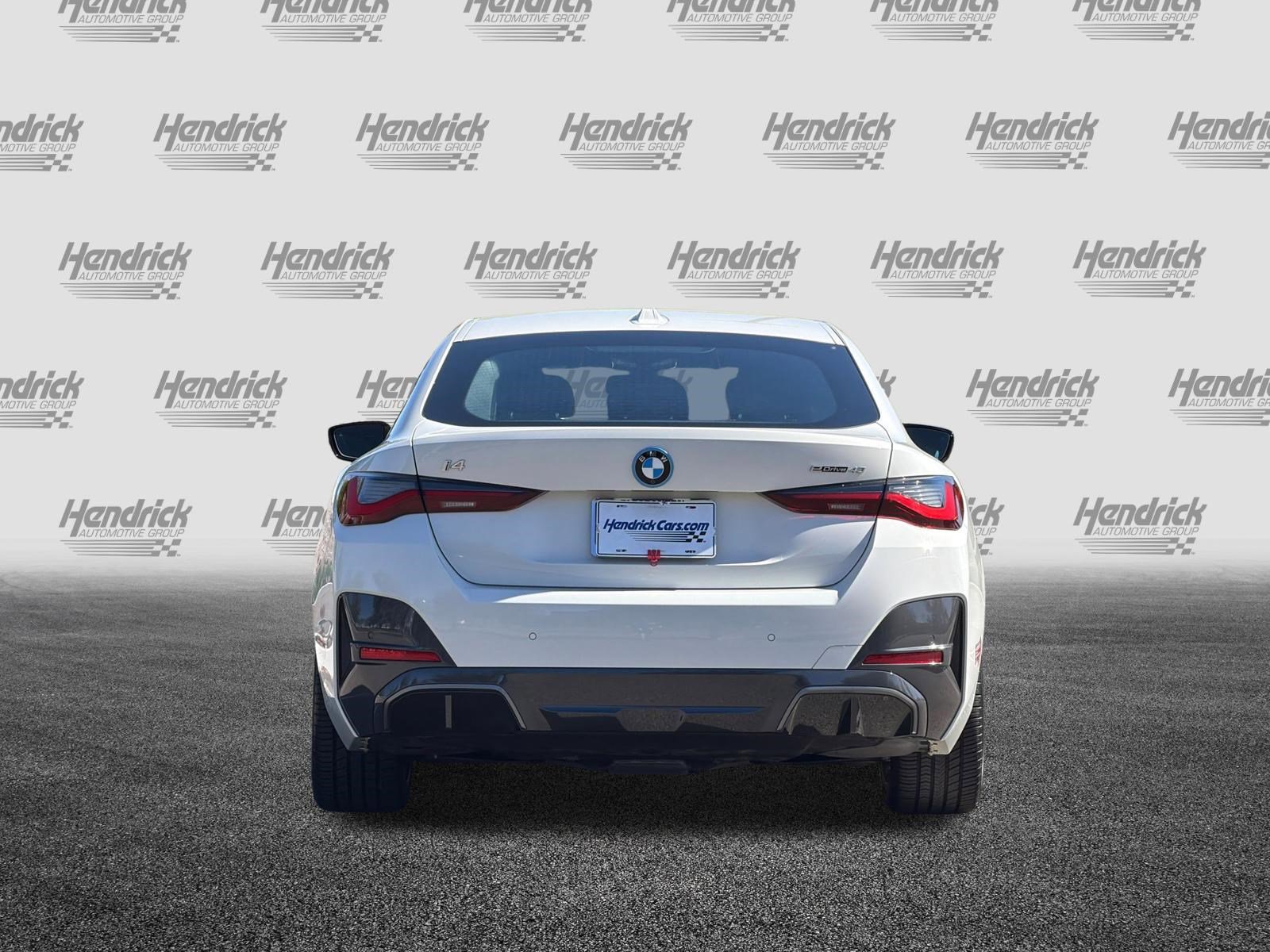 Used 2024 BMW i4 eDrive40 w/ M Sport Package image 6