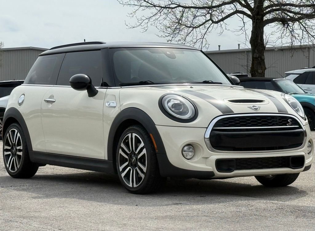 Used 2019 MINI Cooper S image 8