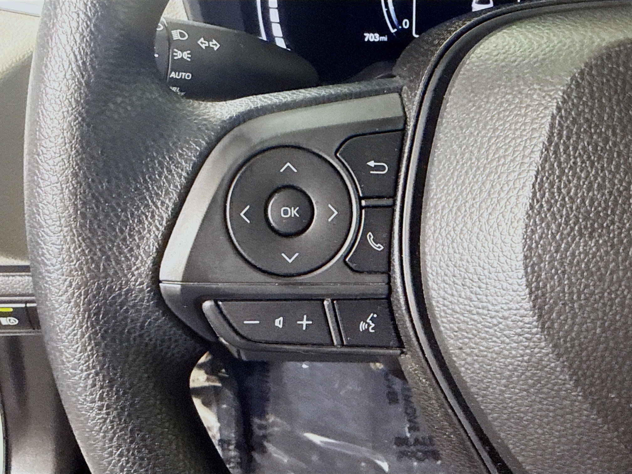 Used 2026 Toyota Corolla LE FWD image 14