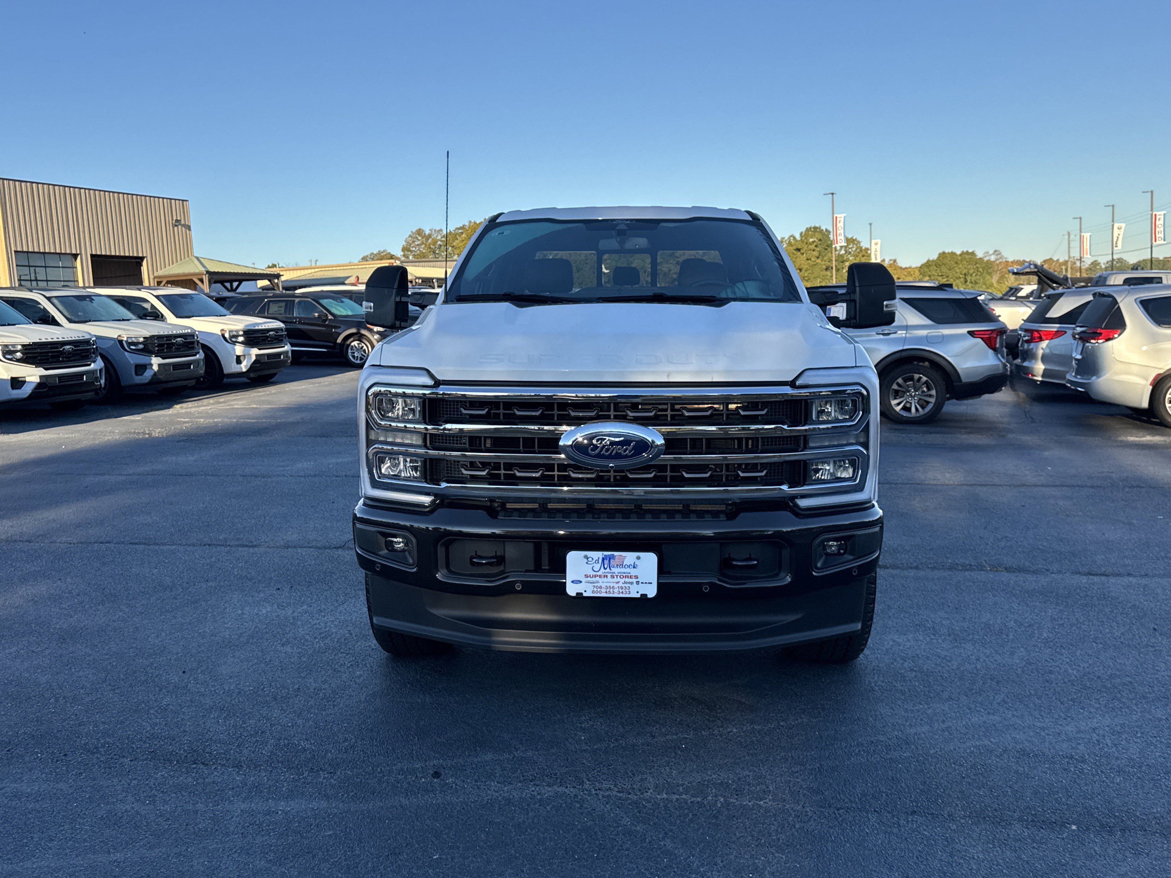 Used 2025 Ford F350 King Ranch w/ FX4 Off-Road Package image 3