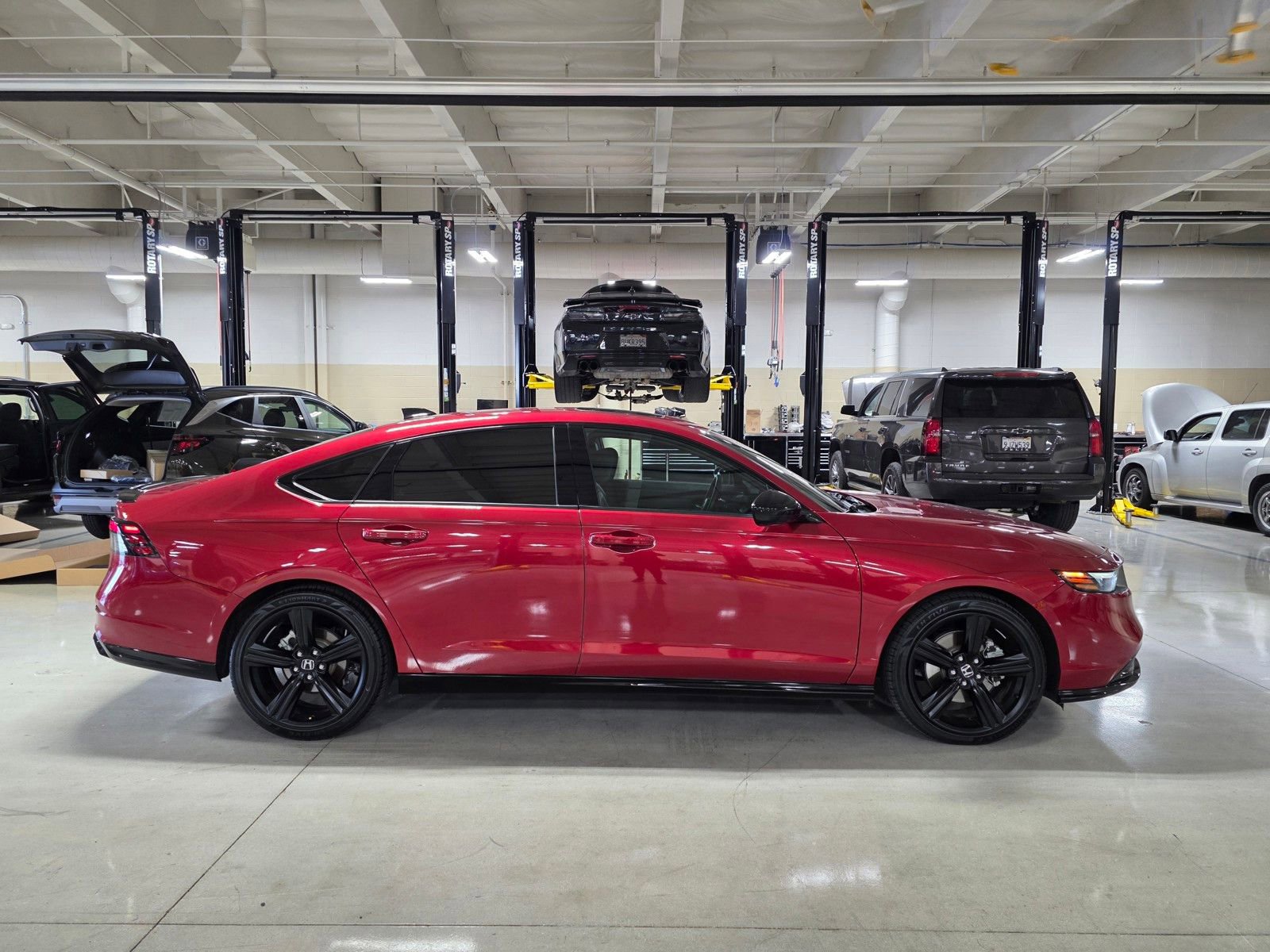 Used 2024 Honda Accord Sport image 8