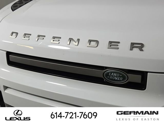 Used 2022 Land Rover Defender 110 X-Dynamic SE image 14