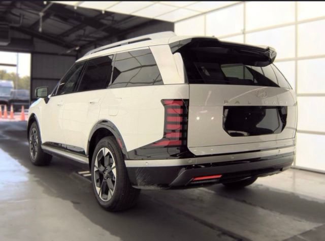 Used 2026 Hyundai Palisade Limited AWD/4WD image 5