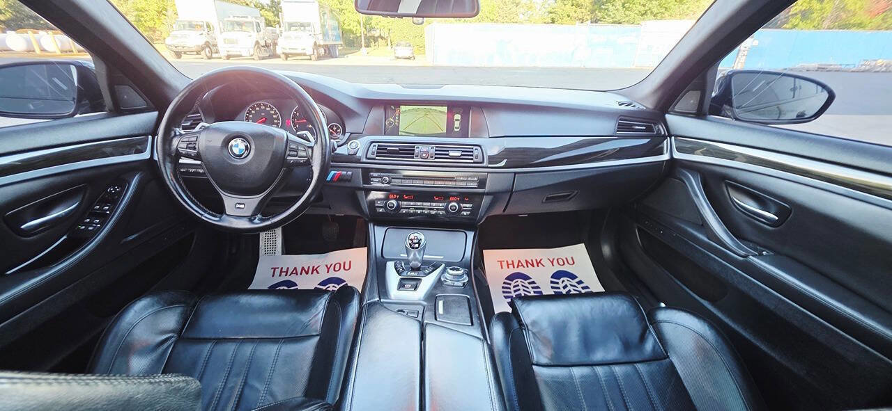 Used 2013 BMW M5 image 18
