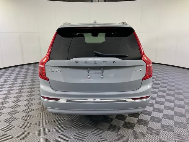 Certified 2025 Volvo XC90 T8 Plus AWD/4WD image 5
