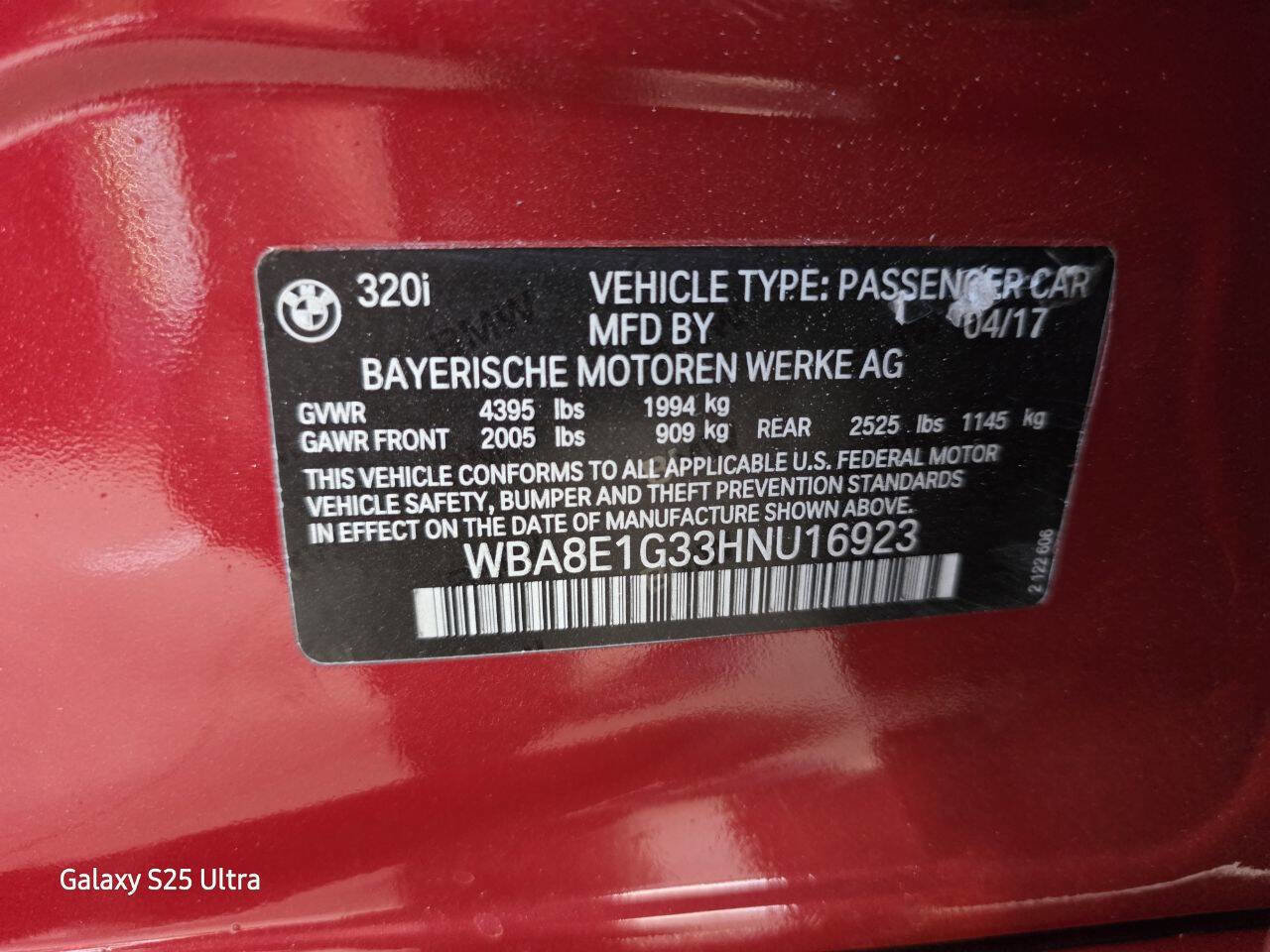 Used 2017 BMW 320i Sedan image 30