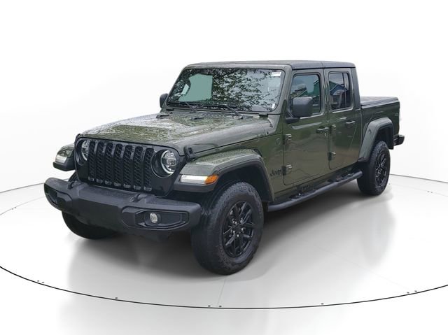 Used 2022 Jeep Gladiator Sport AWD/4WD image 2