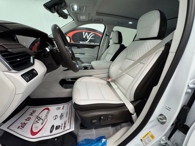 New 2026 GMC Acadia Denali image 17