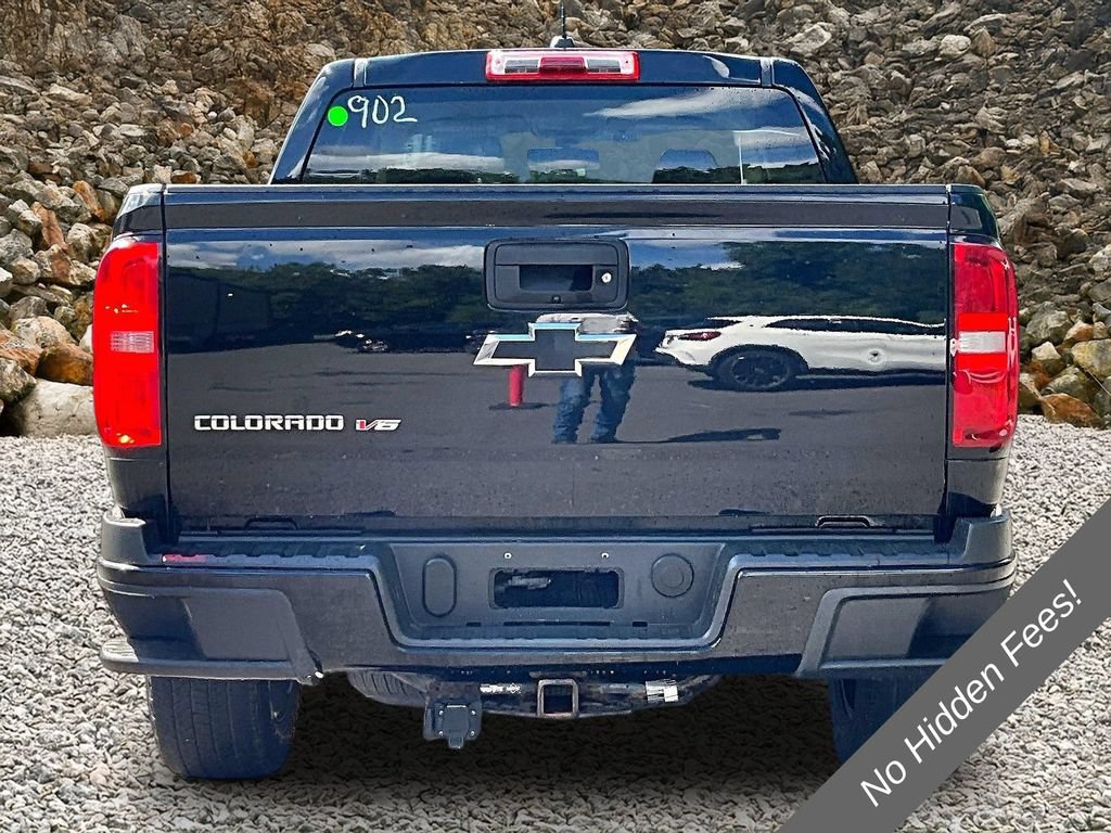 Used 2019 Chevrolet Colorado W/T w/ Custom Special Edition AWD/4WD image 4