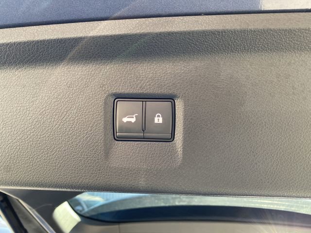 Used 2023 INFINITI QX60 Sensory w/ Cargo Package image 17