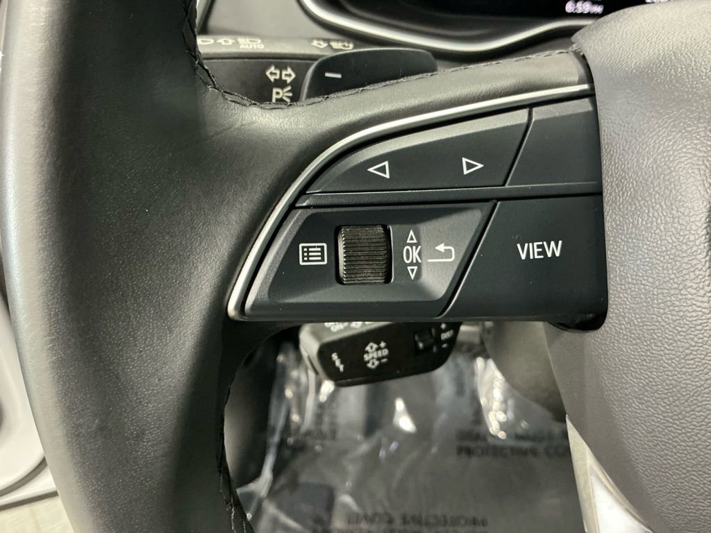 Used 2025 Audi Q5 2.0T Premium image 18