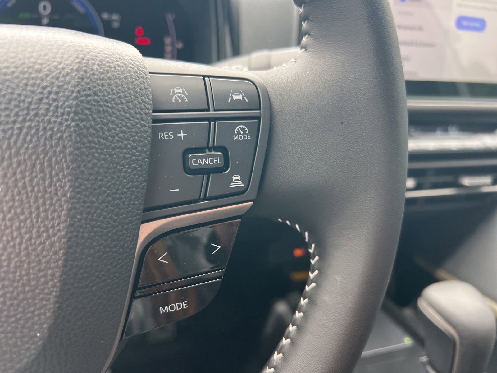 Used 2026 Toyota Camry SE FWD image 19