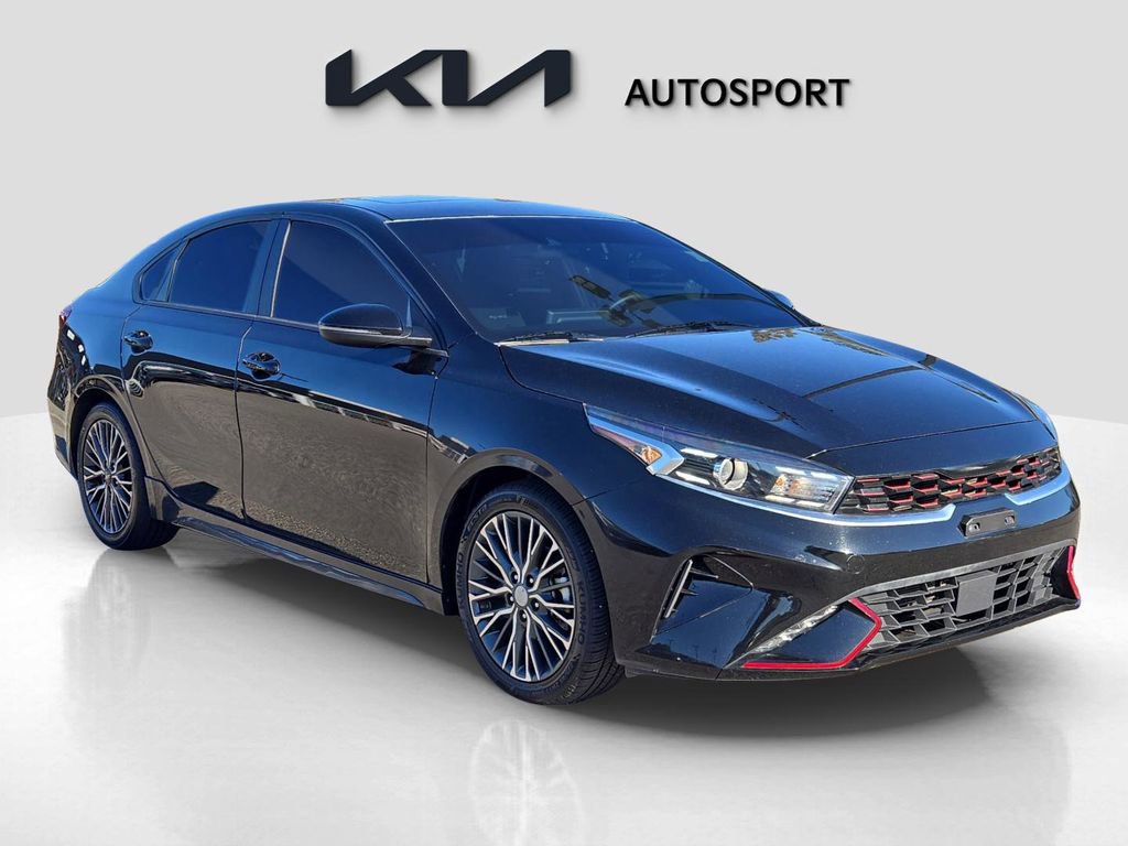 Certified 2023 Kia Forte GT-Line w/ GT-Line Premium Package image 3