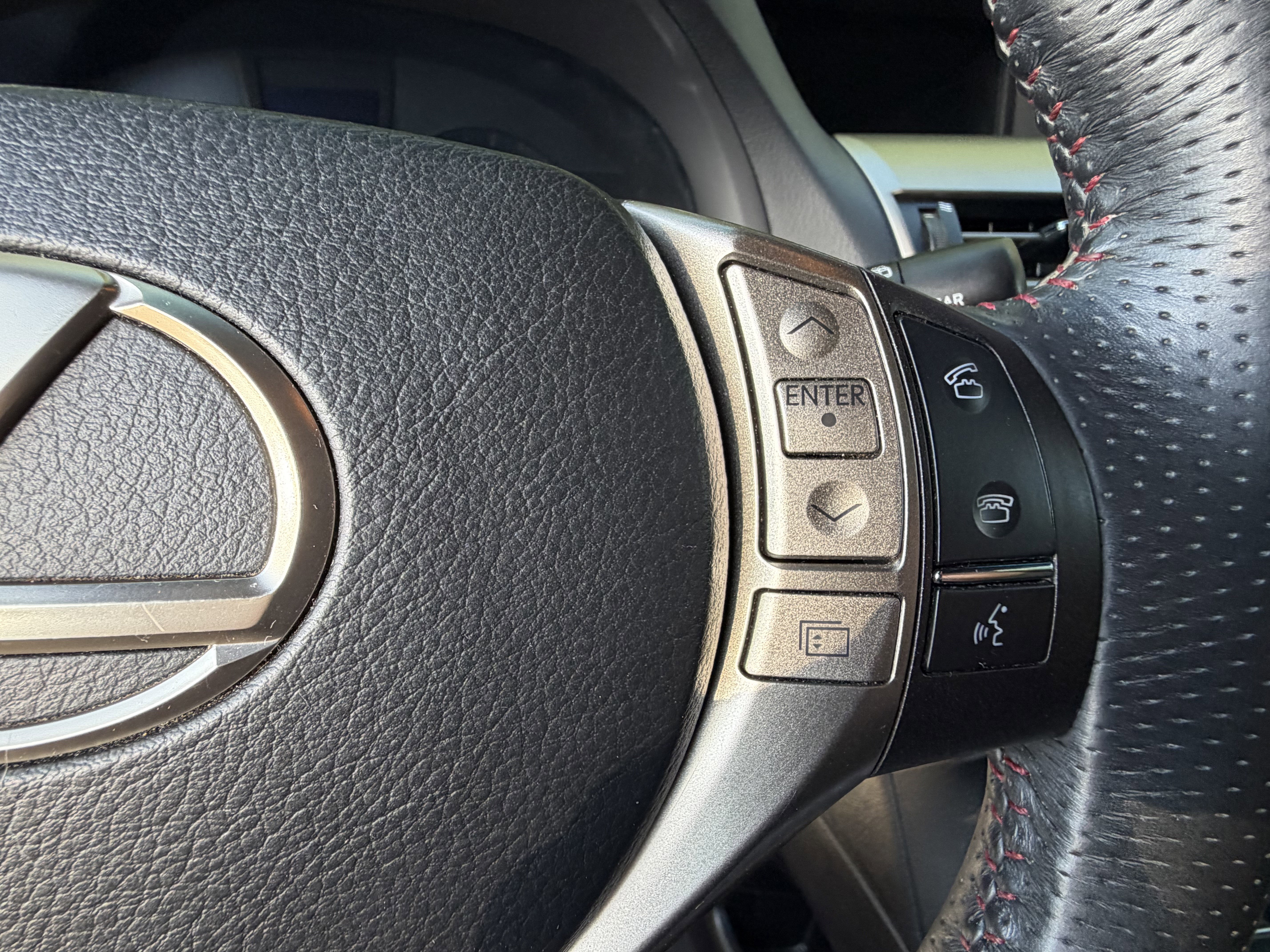 Used 2015 Lexus RX 350 F Sport w/ Navigation Package AWD/4WD image 19