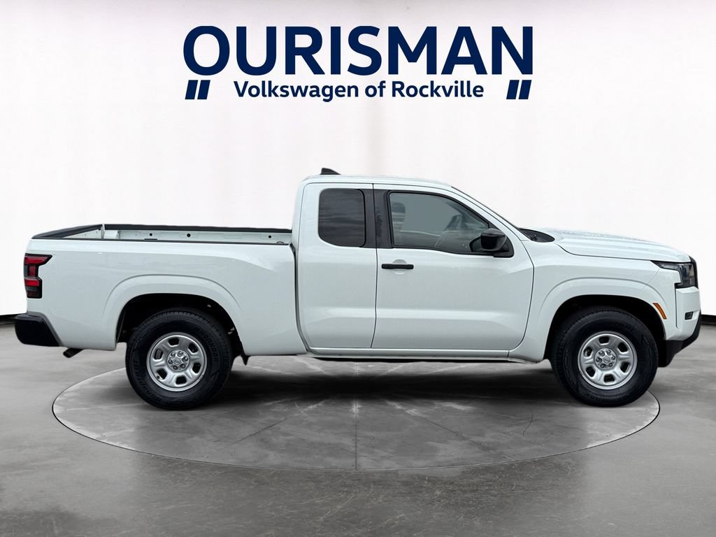 Used 2022 Nissan Frontier S RWD image 7