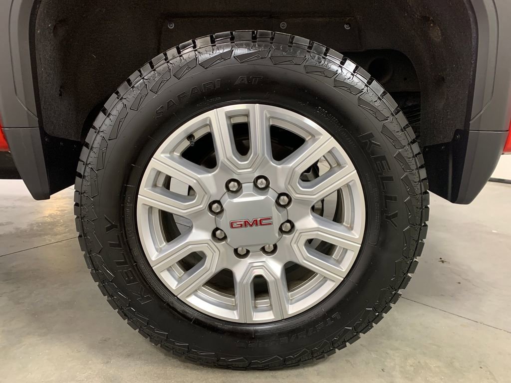 Used 2024 GMC Sierra 2500 SLT w/ SLT Convenience Package image 22