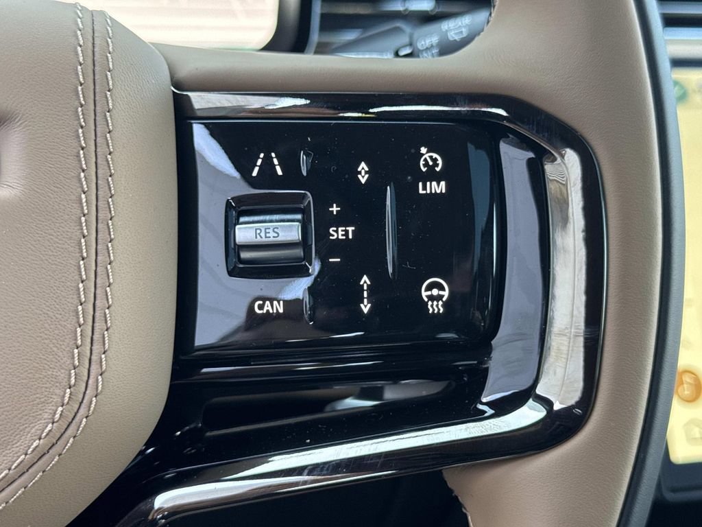 New 2026 Land Rover Range Rover Sport Dynamic SE AWD/4WD image 29