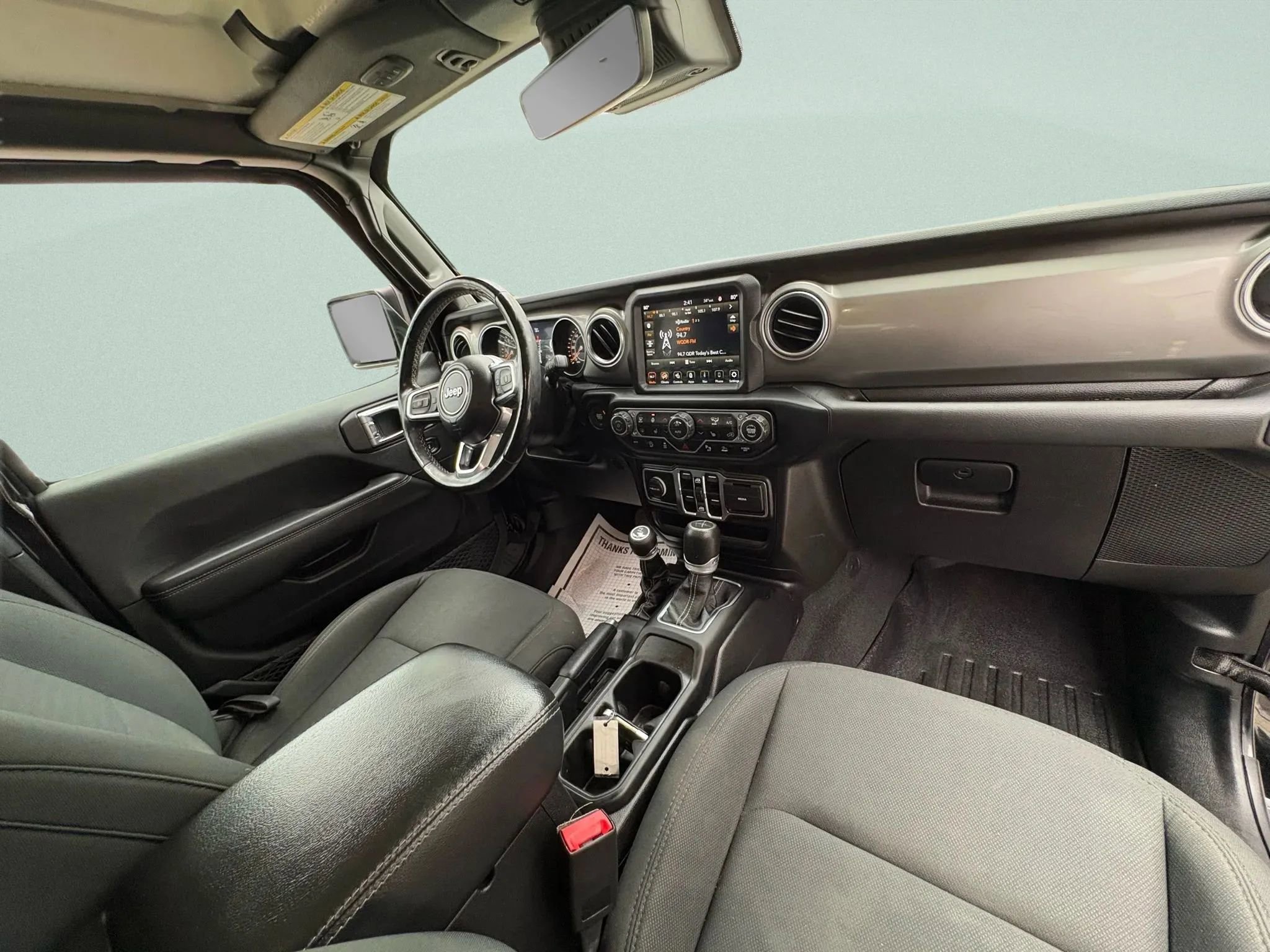 Used 2020 Jeep Gladiator Overland image 11