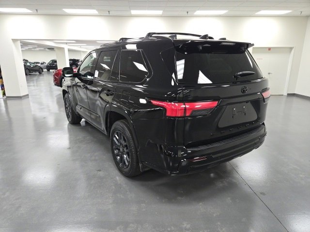 New 2026 Toyota Sequoia Platinum image 4