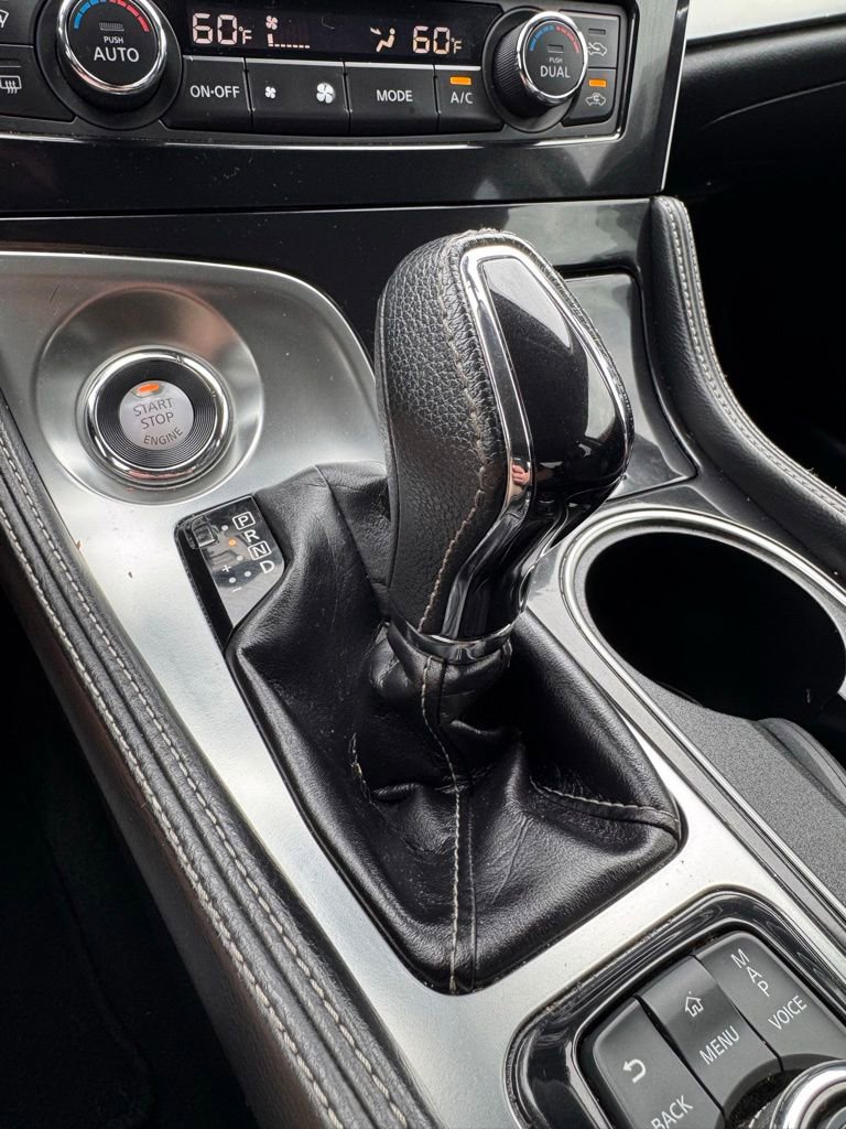 Used 2022 Nissan Maxima SV w/ Floor Mat Group FWD image 21