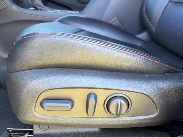 Used 2023 Chevrolet Equinox RS w/ RS Leather Package FWD image 23