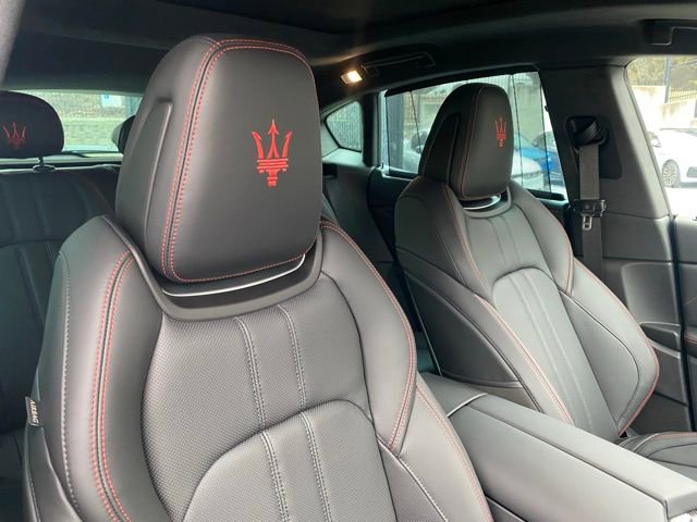 Used 2024 Maserati Levante Modena Ultima image 40